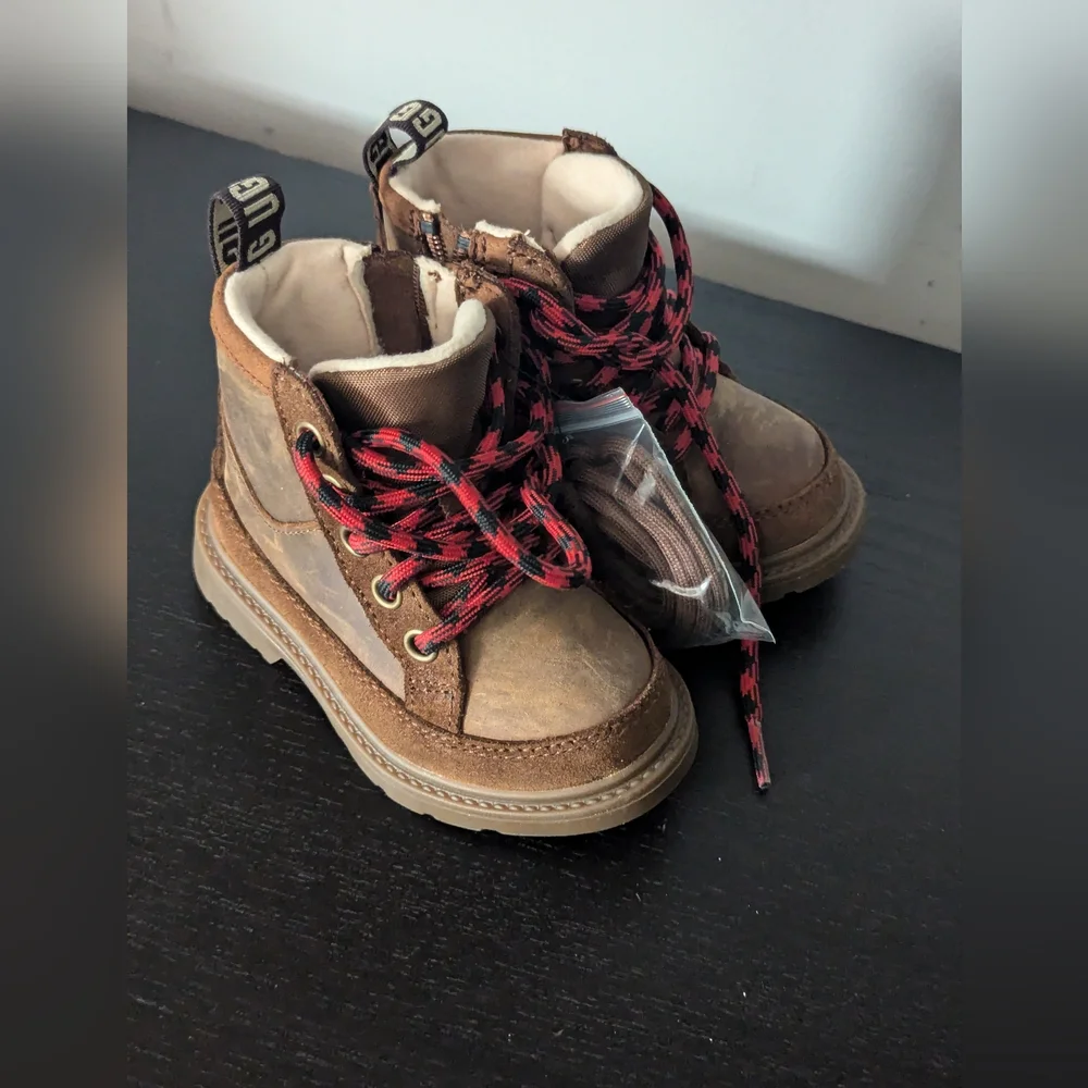 Ugg Kids' Robley Waterproof Boot